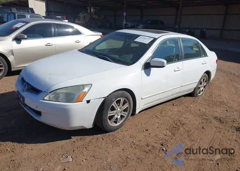 2004 Honda Accord 3.0 Ex z USA, uszkodzony, nr VIN 1HGCM66574A091552